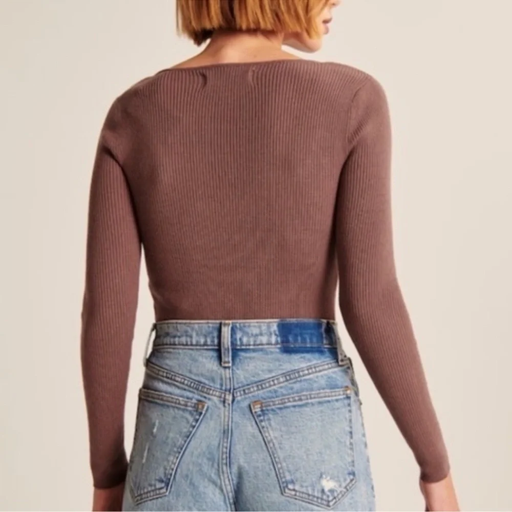 Abercrombie Brown Ribbed Sweater - Picture 2 of 5